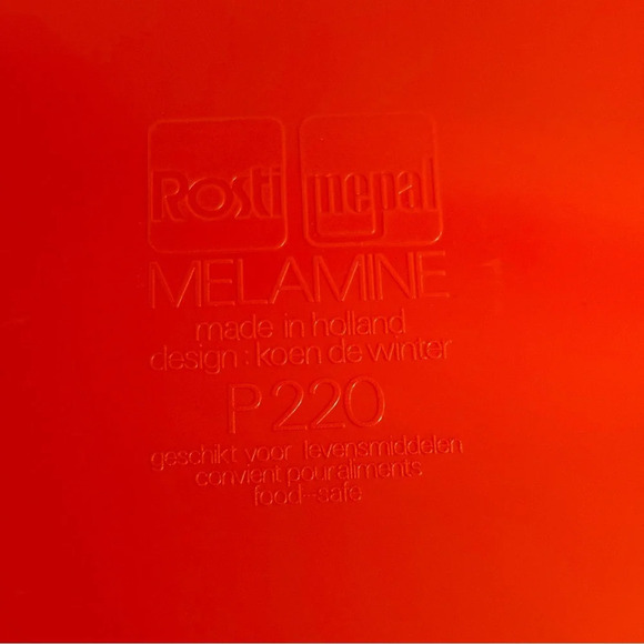 Vintage Rosti Mepal 1970’s set of melamine 7 dinner plates in yellow and orange - Picture 12 of 16